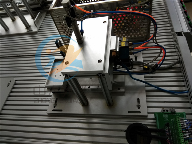 ���I(y��)�C�����c����ҕ�Xϵ�y(t��ng)��(y��ng)�Ì�Ӗ(x��n)ϵ�y(t��ng),�C��ҕ�X��Ӗ(x��n)�b�����b���Ԫ